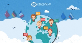 Anadolu Üniversitesinde yabancı dil ağırlıklı eğitim dikkat çekiyor