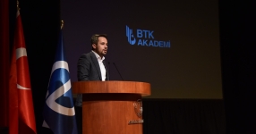  Anadolu’da “Yapay Zekâ ve Eğitim Konferansı” gerçekleştirildi