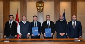  Anadolu Üniversitesi ile Özbekistan Urgenç Devlet Üniversitesi kültürel ve eğitsel iş birliğine imza attı