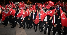  Rektör Adıgüzel, 15 Temmuz Demokrasi ve Millî Birlik Günü programına katıldı