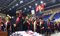 Mezuniyet Töreni 2022 - Pazar 11.00 Oturumu